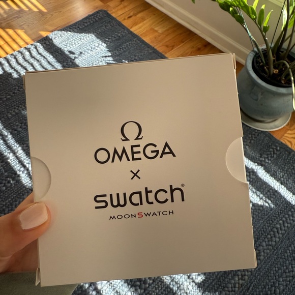 NWT Omega x Swatch Mission to Saturn Speedmaster MoonSwatch - Picture 7 of 9
